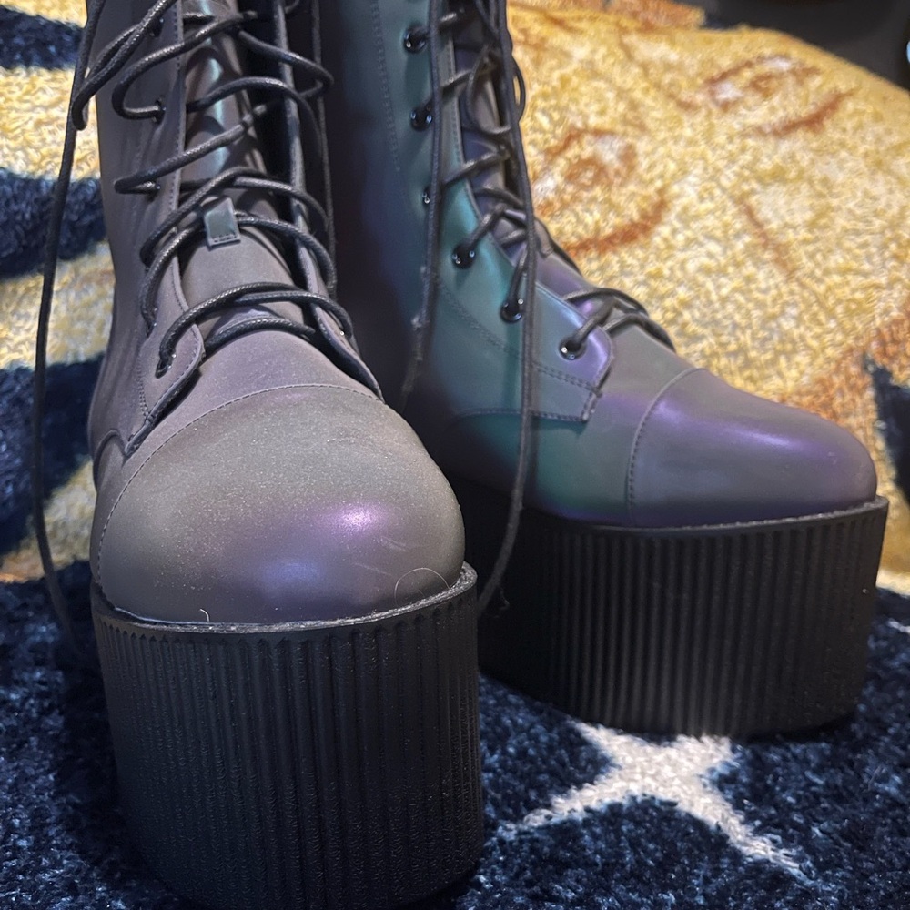 YRU Iridescent Black Platform Boots